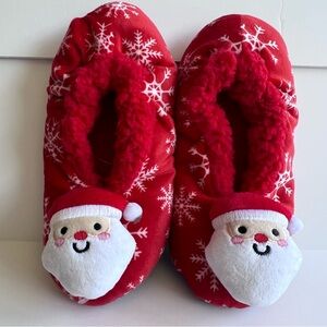 Fuzzy Babba Merry And Bright Santa Snowflake Slipper Socks Size 7-9 1/2